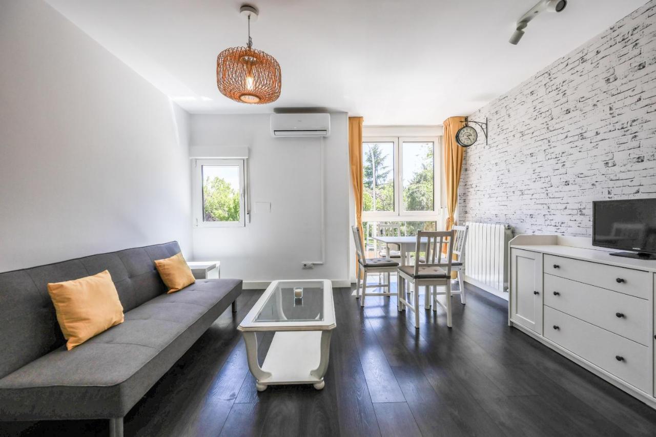 Apartamento Para 5 Personas Cerca De Ifema Y Aeropuerto Alquiler Temporal Madrid Exterior photo